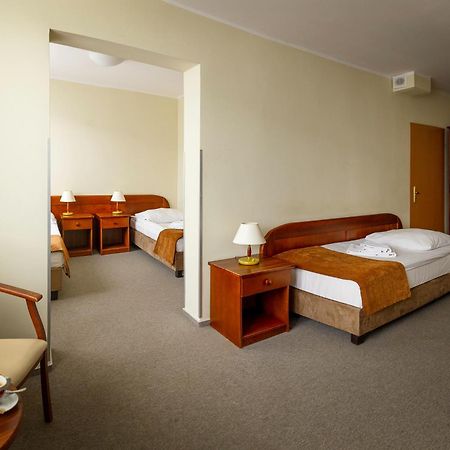 Hotel Zawisza บิดกอชซ์ ภายนอก รูปภาพ